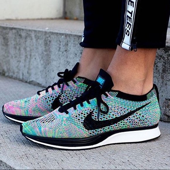 nike flyknit rainbow